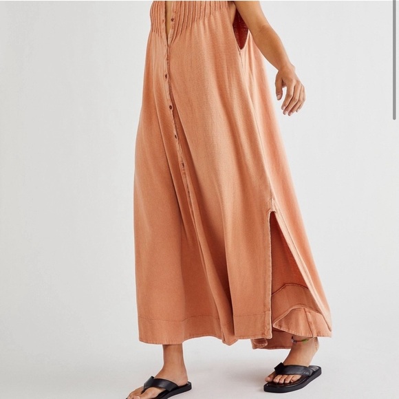 Free People Pintucked Knit Midi Dress sz Medium M - Picture 3 of 11